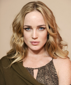 Caity Lotz