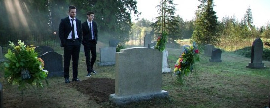 Arrow tombe saison 4